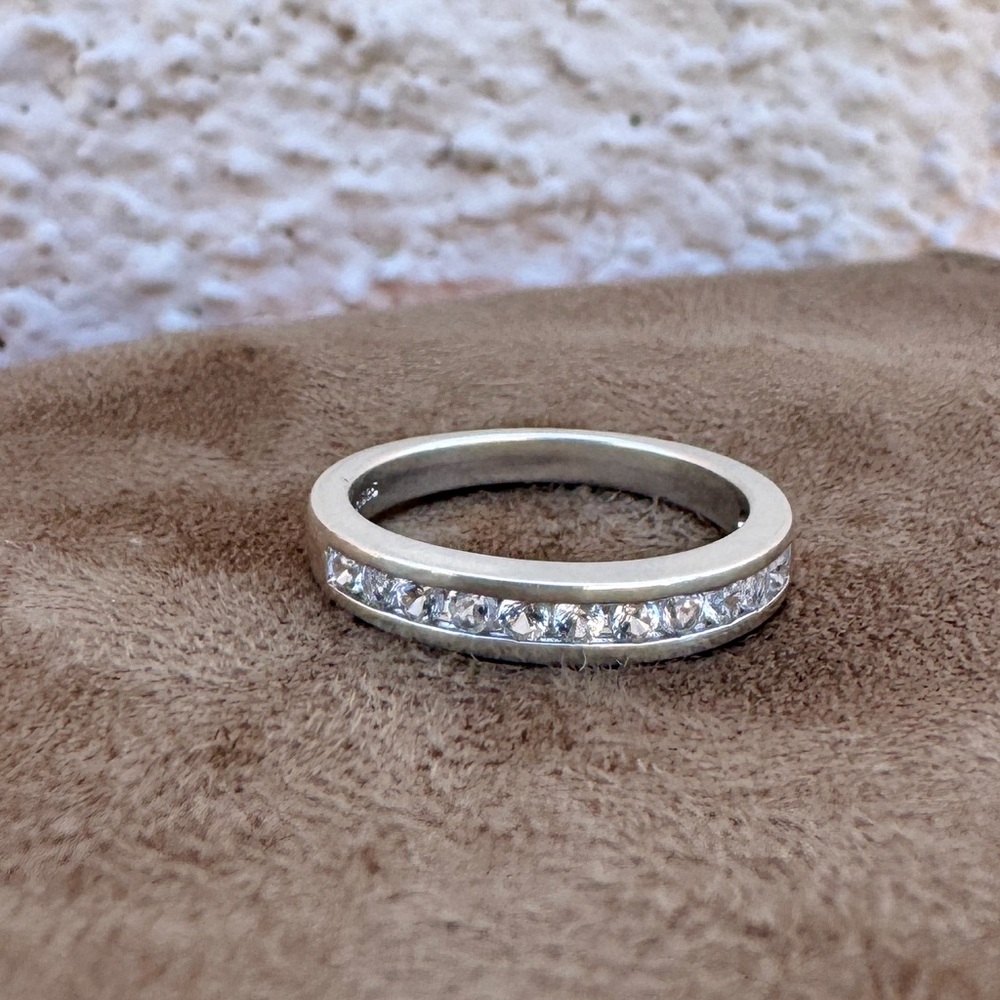 Vintage 925 White Sapphire Eternity Band